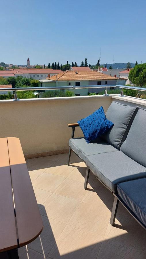Mislav Apartment Трогир Екстериор снимка