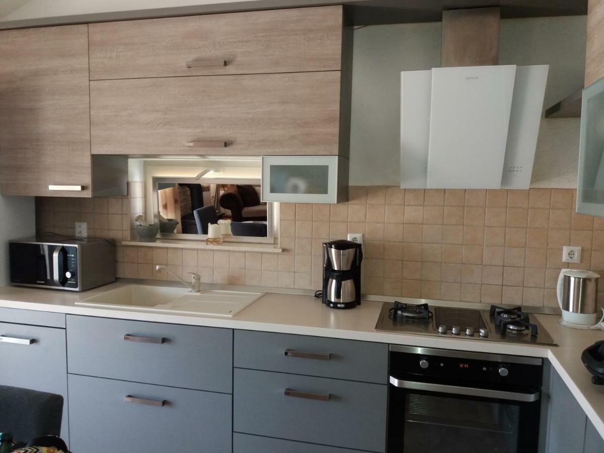 Mislav Apartment Трогир Екстериор снимка